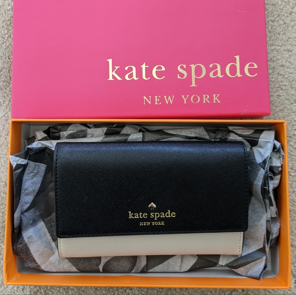 NWT Kate Spade Cedar Street Kieran Wallet